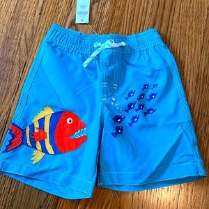 NWT Gap Swim trunk (3yr)